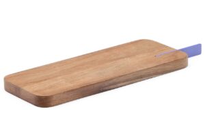 Dřevěné servírovací prkénko Kave Home Zairin 35 x 12 cm