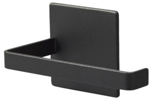 YAMAZAKI Černý kovový magnetický držák na toaletní papír Tower 14 cm